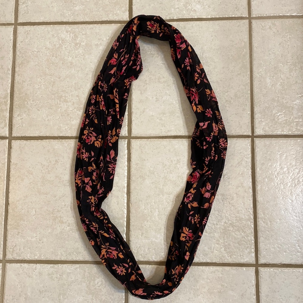 Black/pink floral infinity scarf